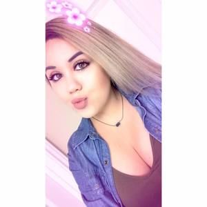 Meet your Posher, Stephanie